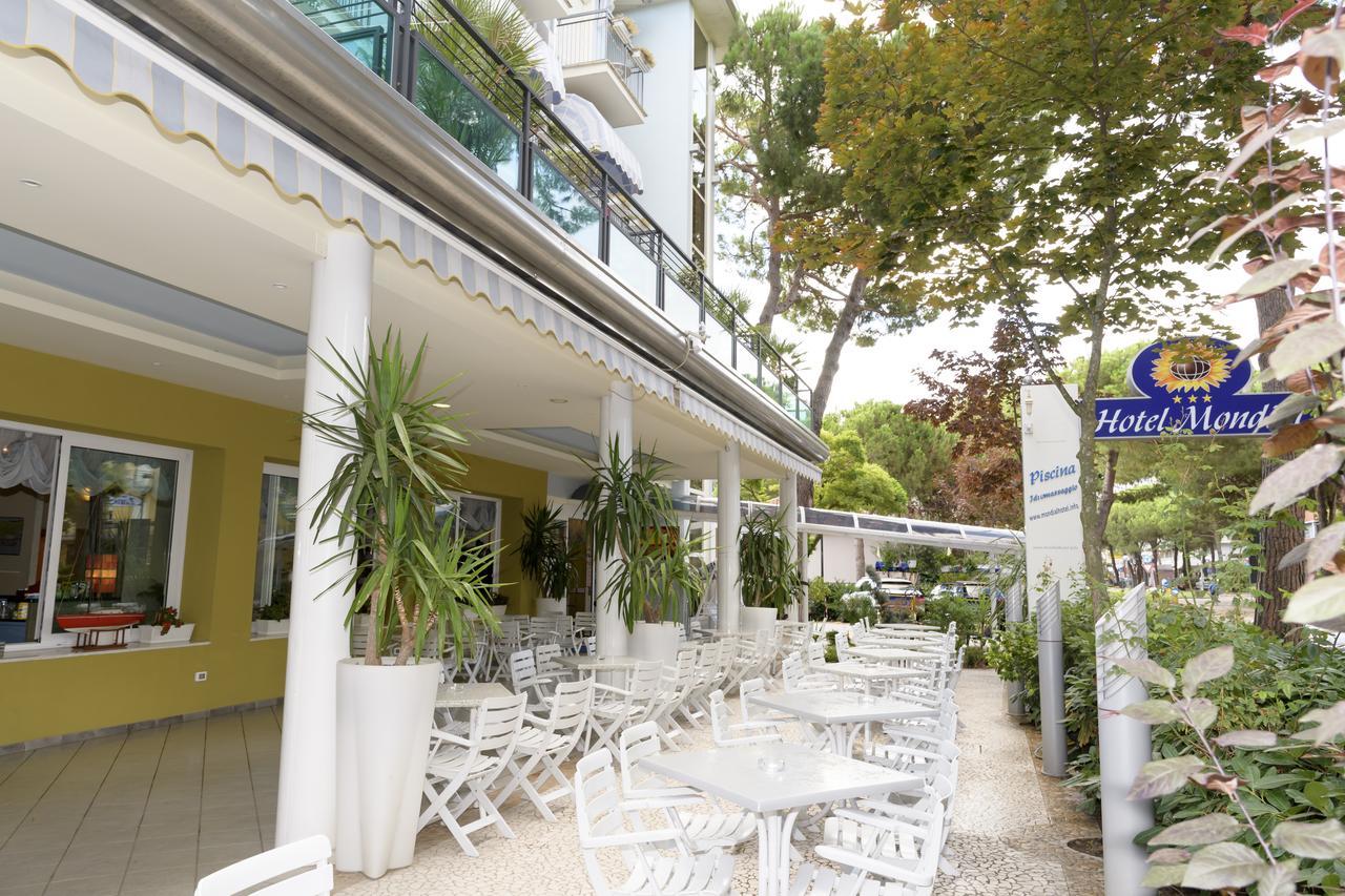 Hotel Mondial Cervia Exterior foto